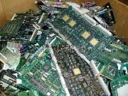 電子垃圾撕碎